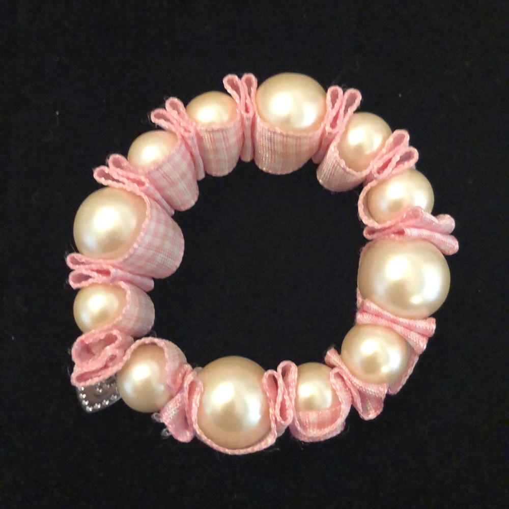 Stella & Dot Girl’s Pearl and Ribbon Bracelet